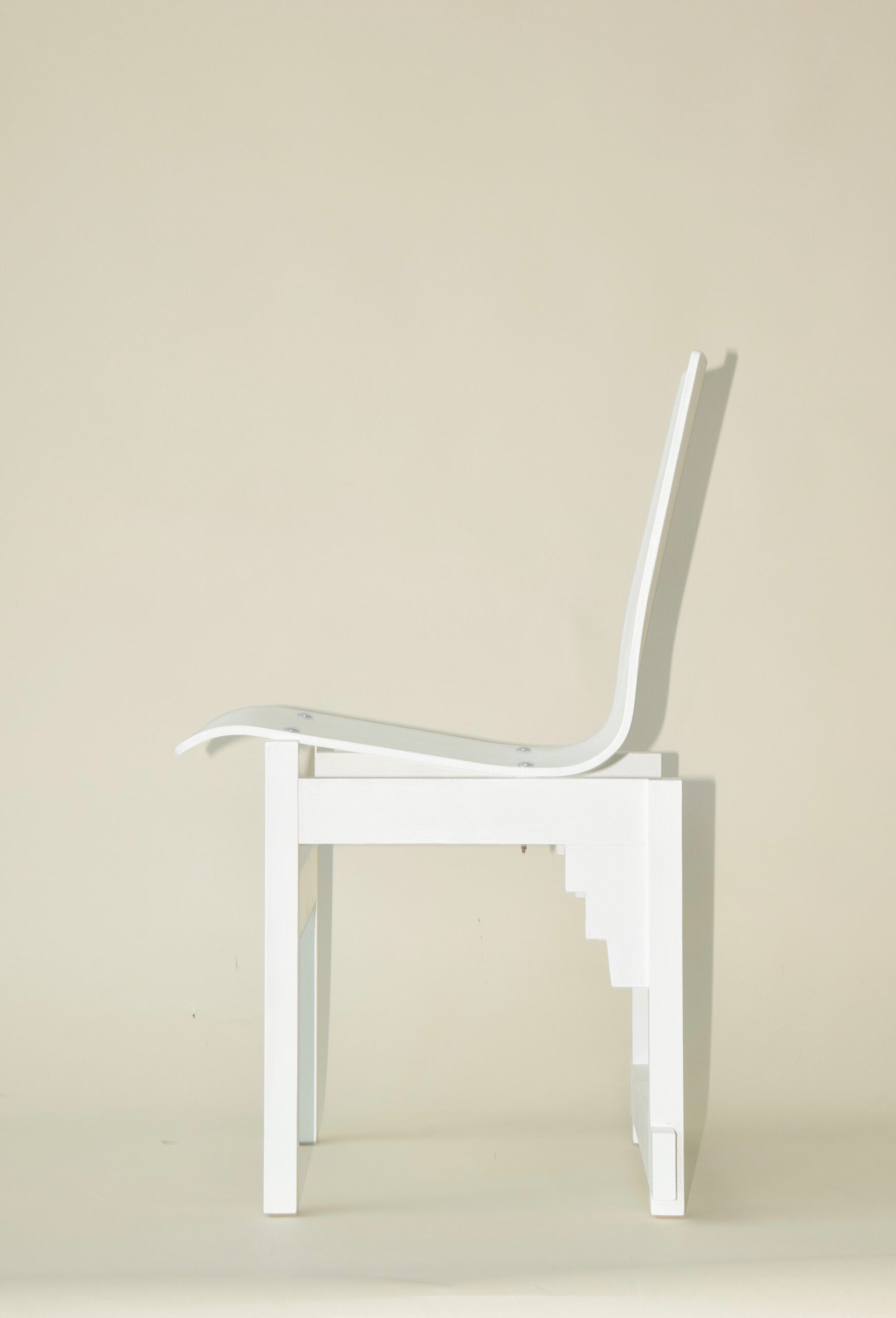 Demountable chair 2024